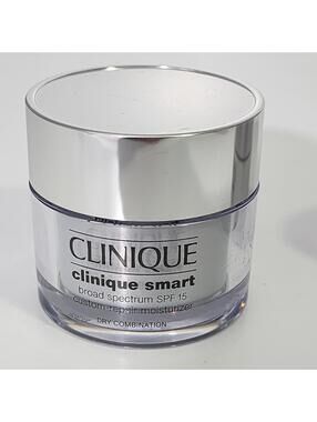 Clinique Smart Broad Spectrum SPF 15 Custom-Repair Moisturizer - 1.7 new